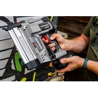 Spony do sponkovačky GA18, dĺžka 38 mm, 400 ks – GRAPHITE 56H755